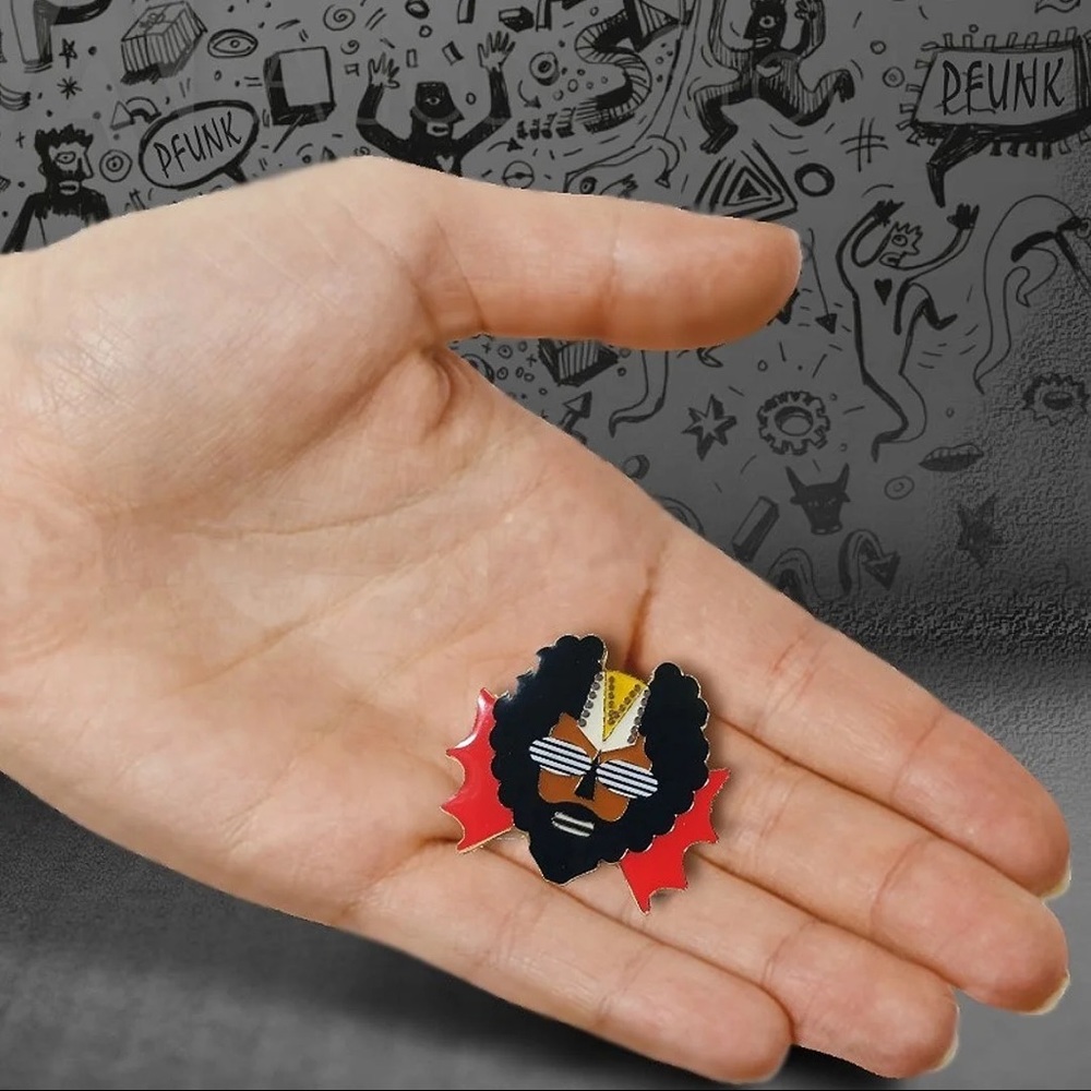 George Clinton Lapel Pin - Picture 2 of 4